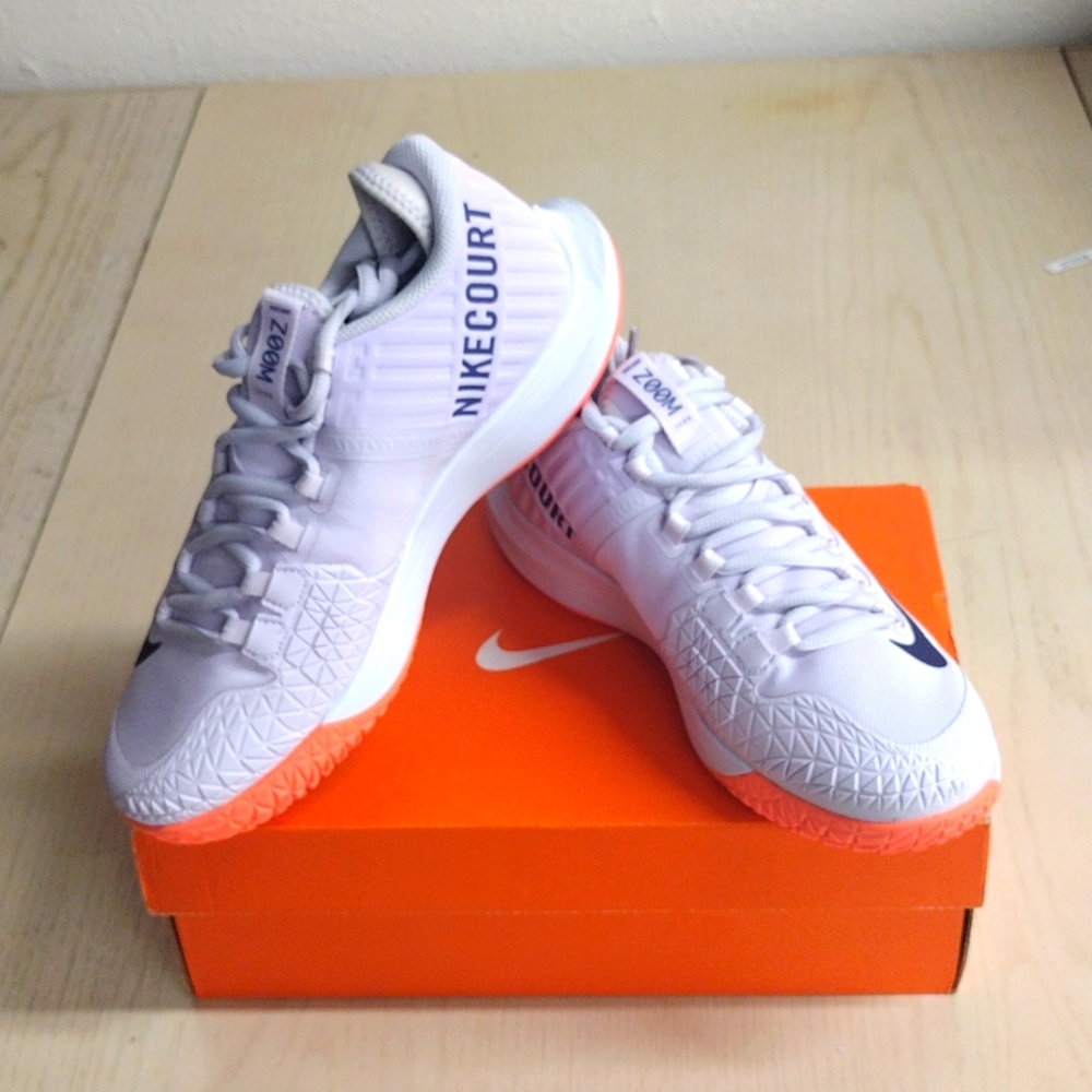 NIKE WOMEN'S NIKECOURT AIR ZOOM ZERO HC TENNIS SHOES!